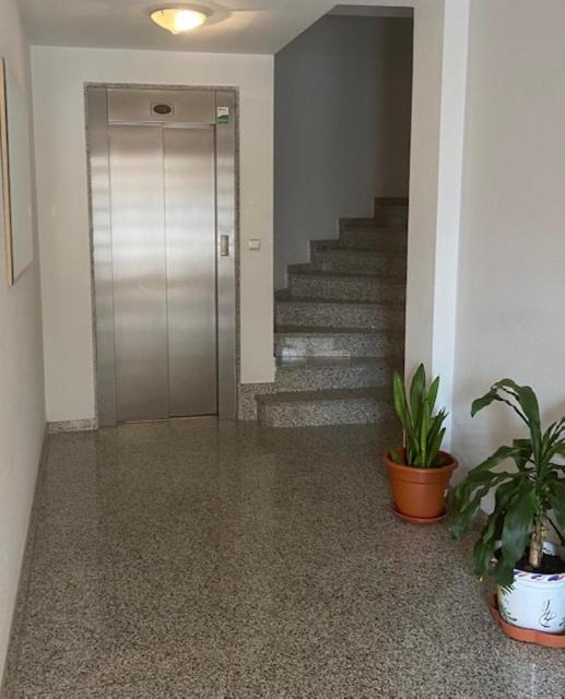 Centrico Apartamento Con Todo A Estrenar En La Playa سانتا بولا المظهر الخارجي الصورة